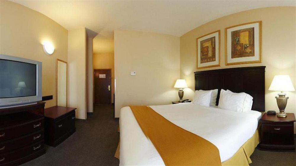 Holiday Inn Express Hotel & Suites Pell City Zewnętrze zdjęcie
