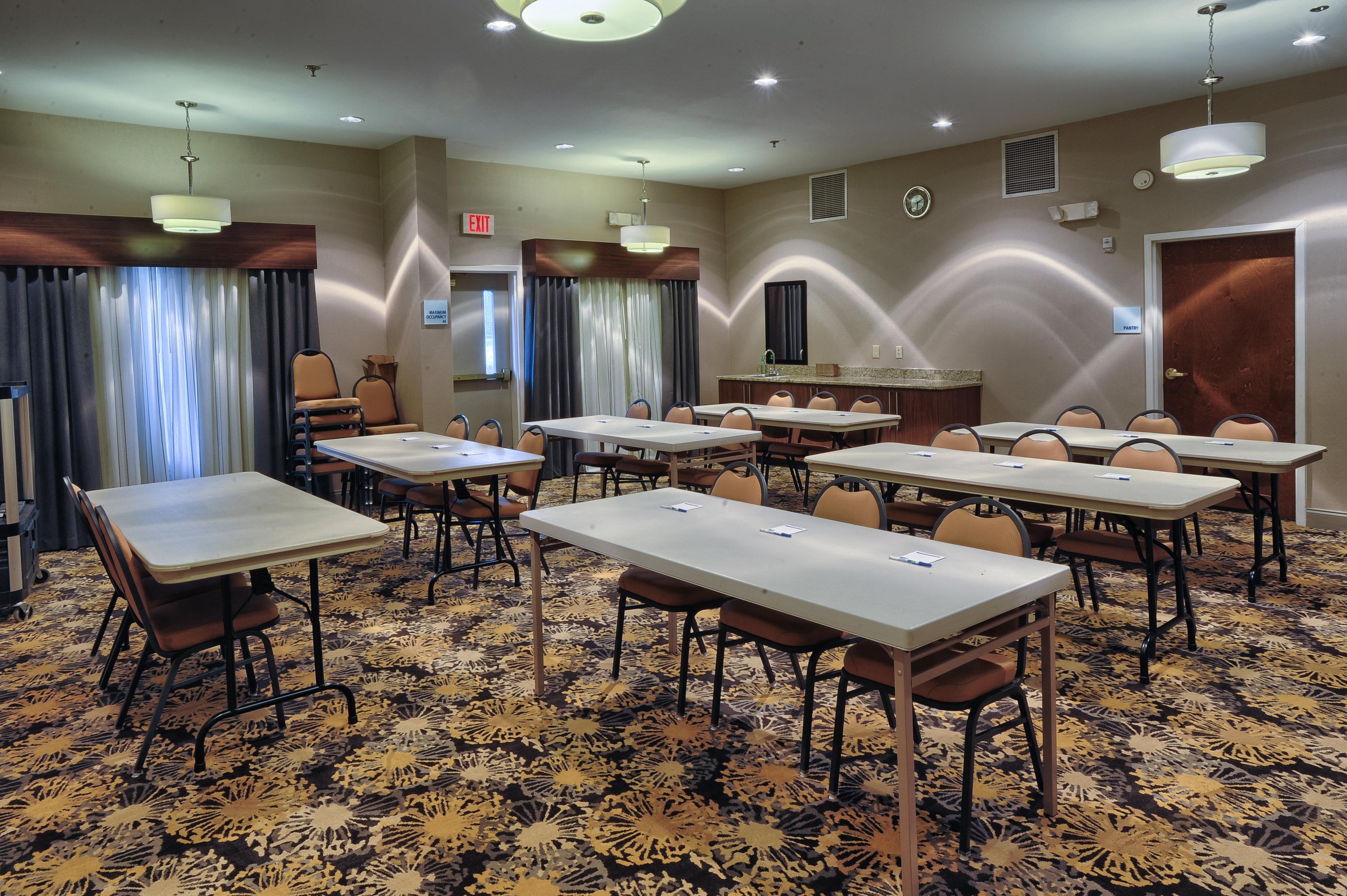 Holiday Inn Express Hotel & Suites Pell City Zewnętrze zdjęcie