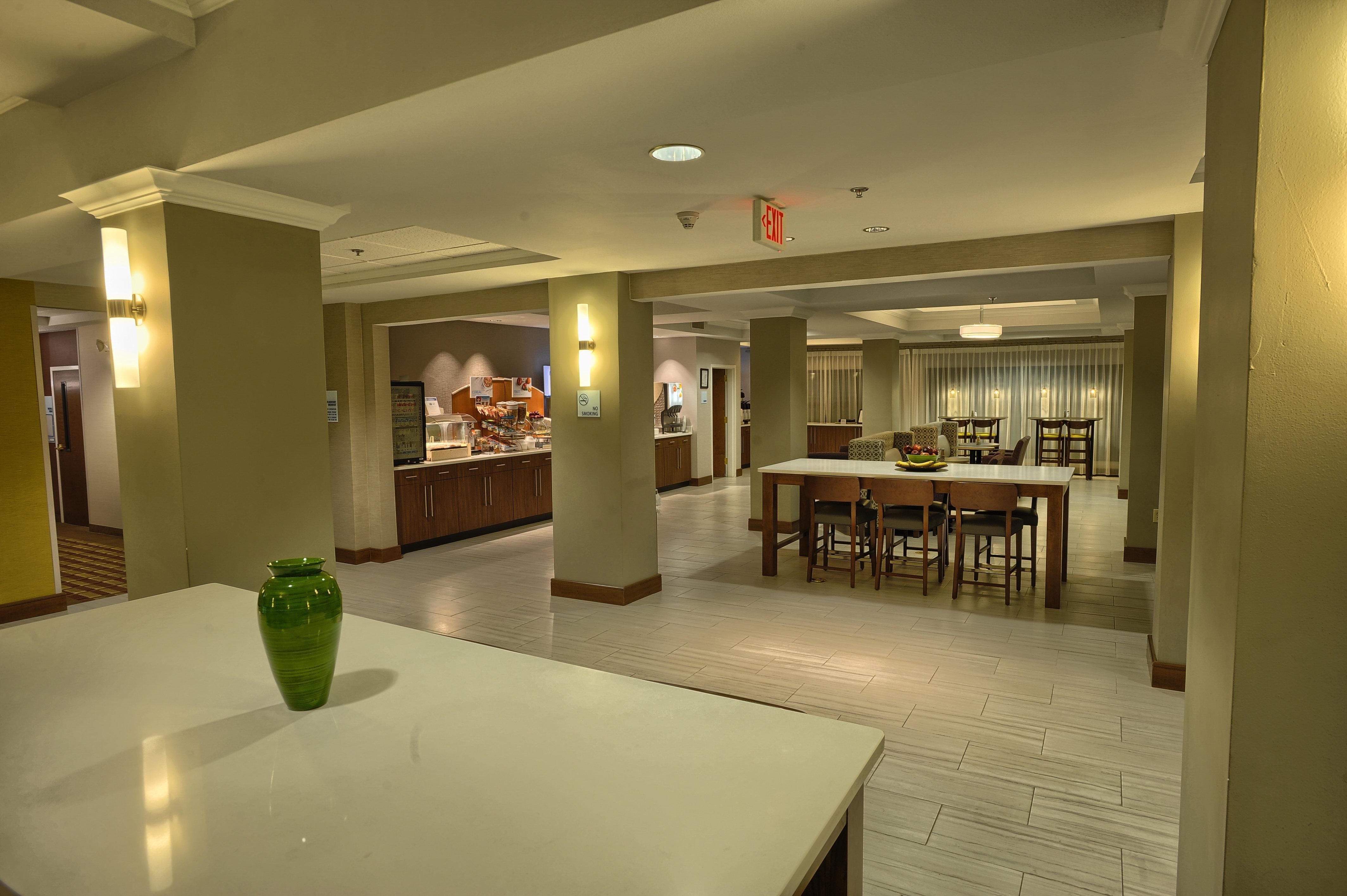 Holiday Inn Express Hotel & Suites Pell City Zewnętrze zdjęcie