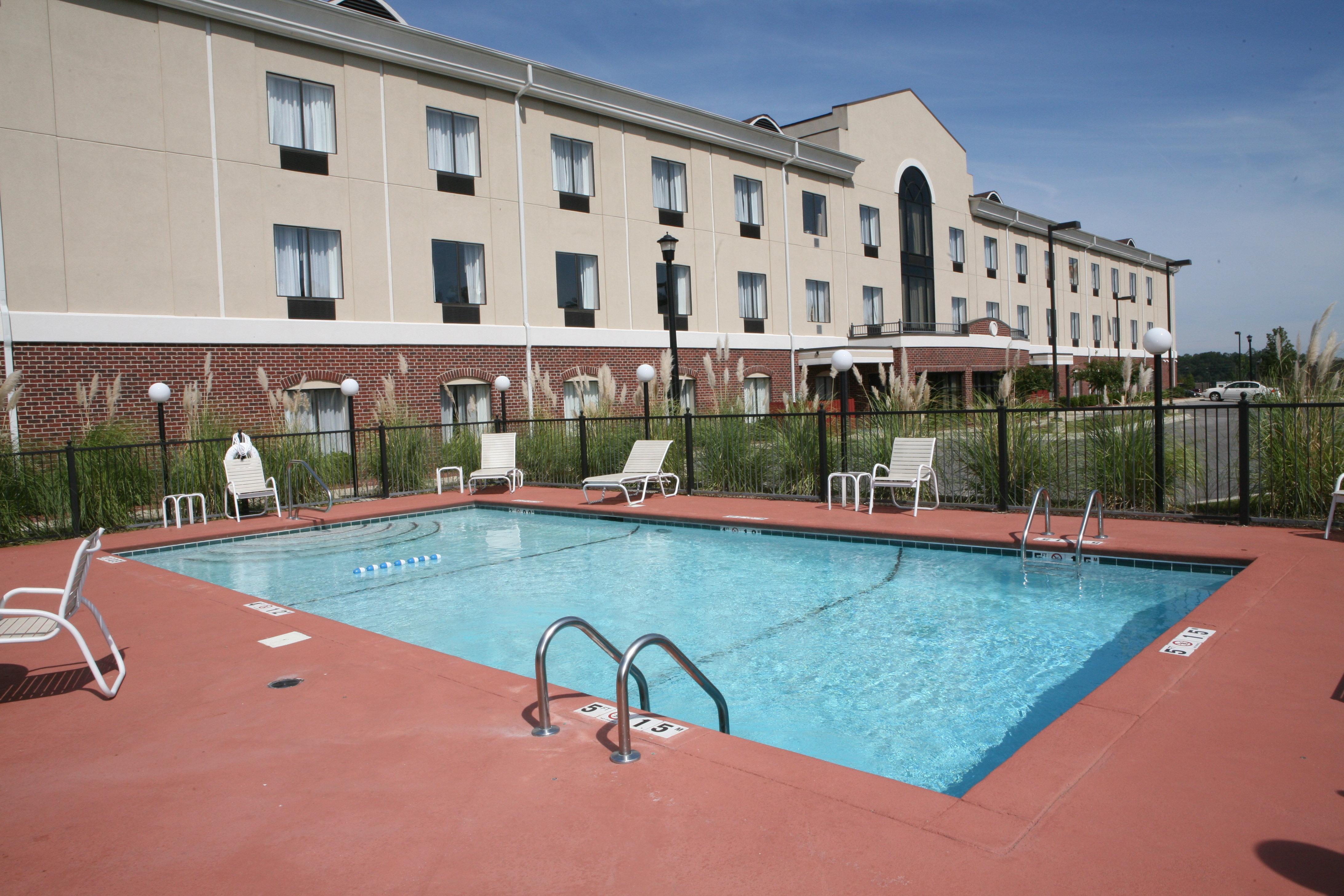 Holiday Inn Express Hotel & Suites Pell City Zewnętrze zdjęcie